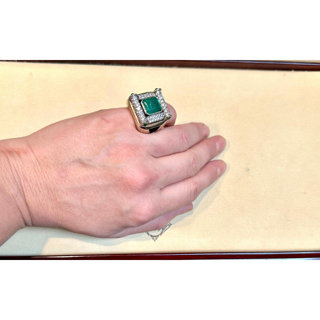 GIA Certified 8ct Emerald Cut Colombian Emerald Diamond Ring 18kt White Gold For Sale - Image 12 of 18