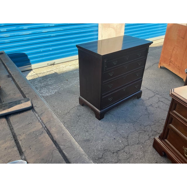 Chippendale 1970s Craftique English Chippendale Style Mahogany Chest of Drawers For Sale - Image 3 of 8