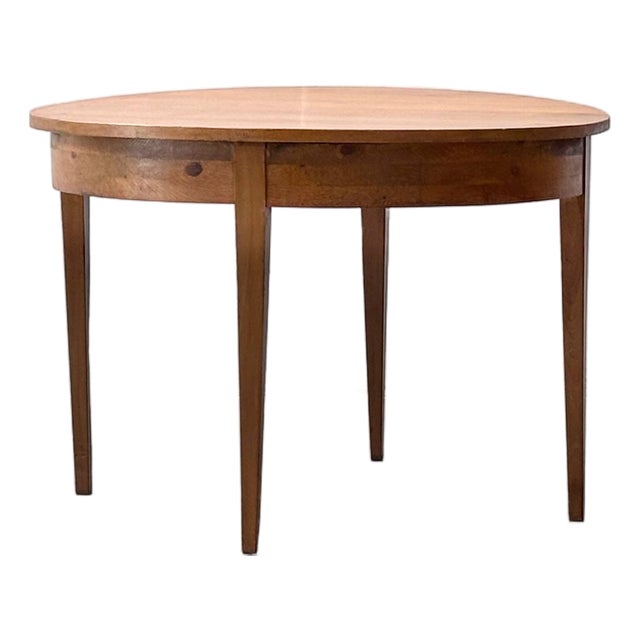 Round Dining Table in Alder Wood For Sale