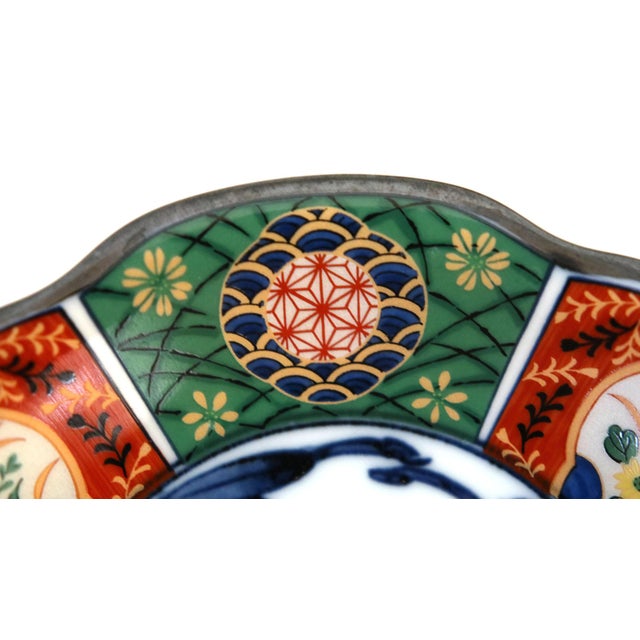 20th Century Imari Hand Painted Small Decorative Bowls - Set of 5 For Sale - Image 4 of 13