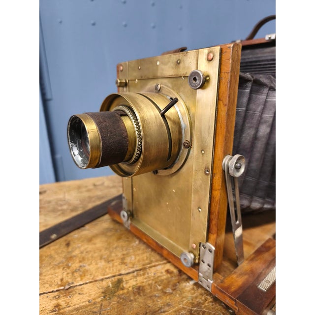 Studio Camera with Original Wooden Stand and Other Accessories, Late 19th Century, Set of 5 For Sale - Image 9 of 18