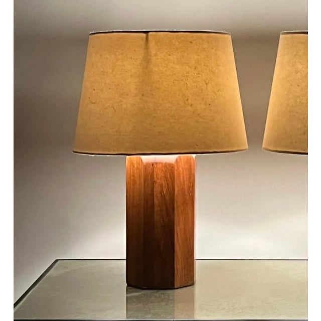 Modern 'Octogone' Walnut Table Lamp With Parchment Shade by Design Frères For Sale - Image 3 of 6