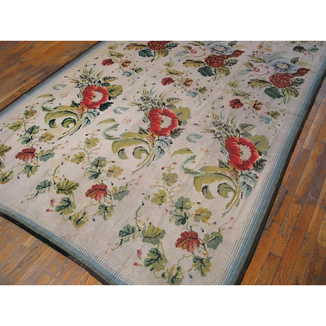 1890s White Ivory Floral Antique English Needlepoint Rug 5'9" X 12'8 Flatweave Wool Carpet For Sale - Image 4 of 4
