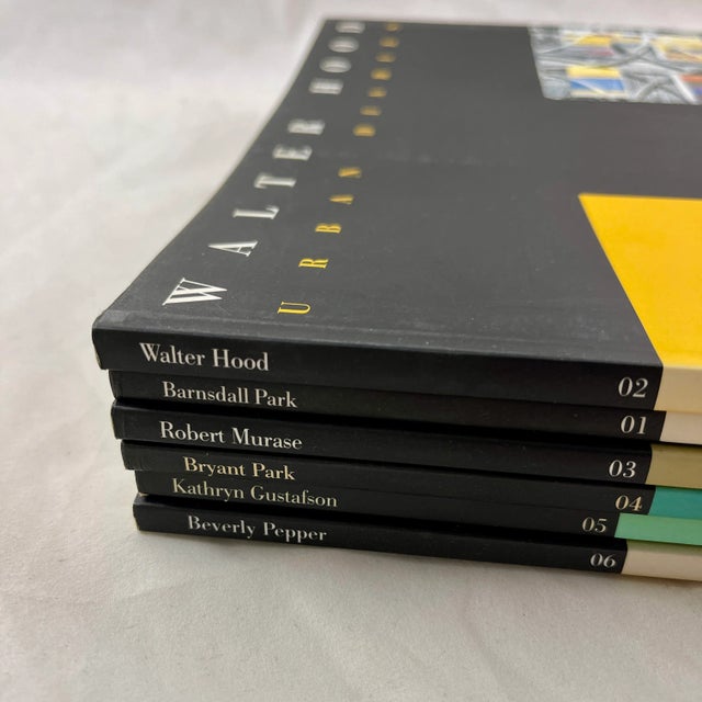 Black Spacemaker Press Landmarks Series, Public Architecture & Sculpture, Volumes 1-6 For Sale - Image 8 of 13