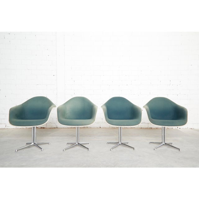 Dal Lafonda Chairs in Fiberglass by Charles & Ray Eames for Vitra, 1990s, Set of 4 For Sale - Image 11 of 18
