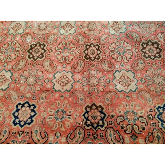 Vintage Mahal Sultanabad Rug, Hand-Knotted Wool, Geometric Pattern, 10x14, Pale Pink & Ivory For Sale - Image 4 of 10