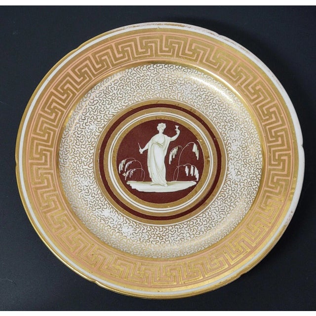Antique Early 19th Century English Regency Coalport Plate Decorated With a Classical Figure and Gilt Greek Key Border on Salmon Ground 1810 For Sale - Image 10 of 10