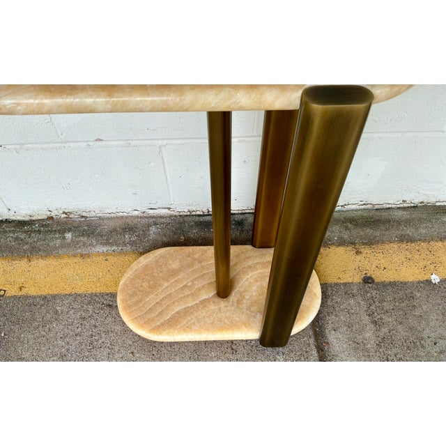 Revelation Modern Honey Onyx Rounded Cantilever Accent Table For Sale - Image 4 of 4