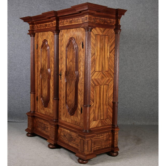 Antique Wardrobe in Walnut, 1730 For Sale - Image 12 of 18