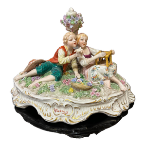 Luigi Fabris (Italian, 1883-1952), Porcelain Courting Couple, 8" Wide