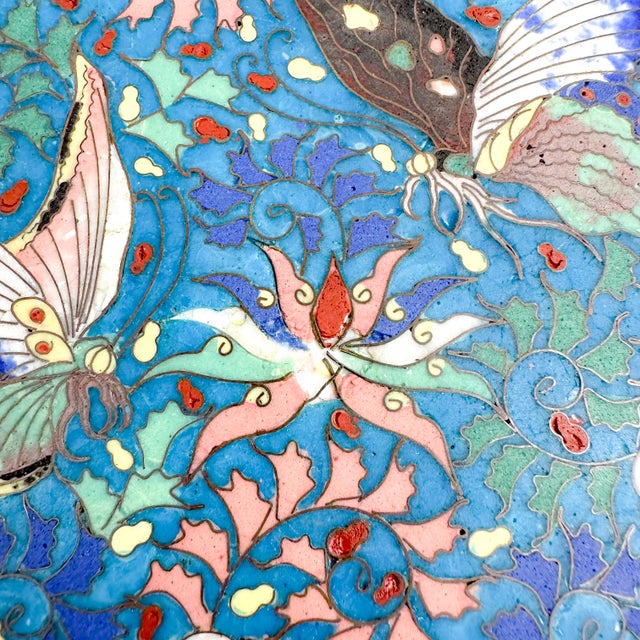 Japanese Meiji Porcelain and Cloisonné Enamel Dish For Sale - Image 6 of 12