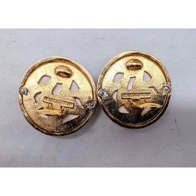 Vintage Signed Ugo Correani Italy Goldtone Round Domed White Cabochon Caged Clip Earrings-2 Pieces For Sale In Philadelphia - Image 6 of 7