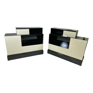 Pair of Stepped Art Deco Stands Lacquered in Ebony and Ivory For Sale