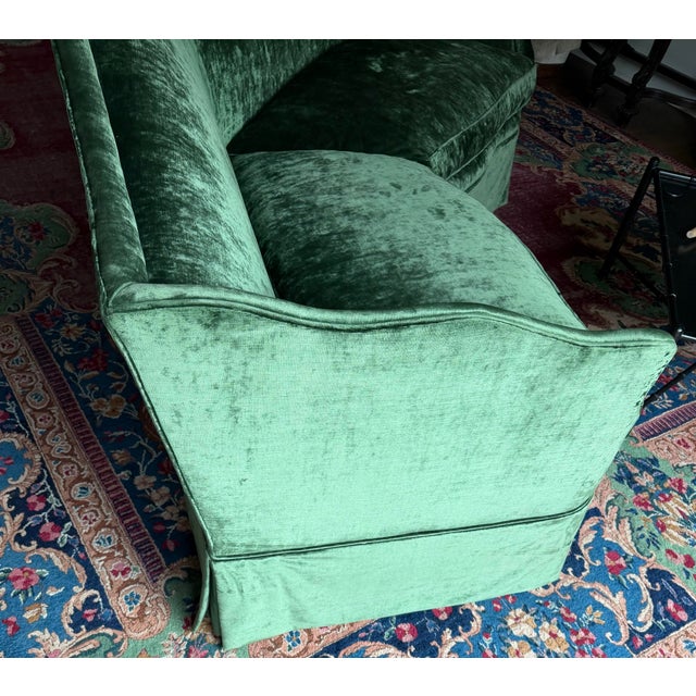 Baker Furniture Crushed Emerald Velvet Corner Conversation Sofa For Sale - Image 11 of 12