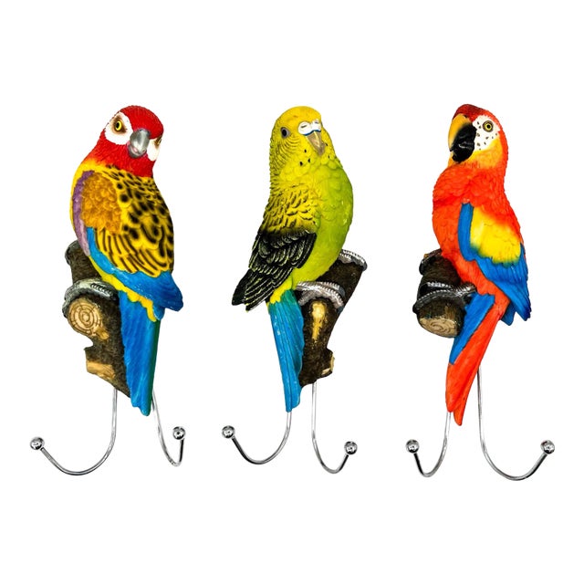 1990s Tropical Parrot Resin Wall Hooks – Set of 3 – Whimsical / Maximalist For Sale