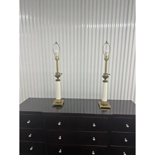 White Pair of 1980s White Ceramic & Brass Lamps For Sale - Image 8 of 12
