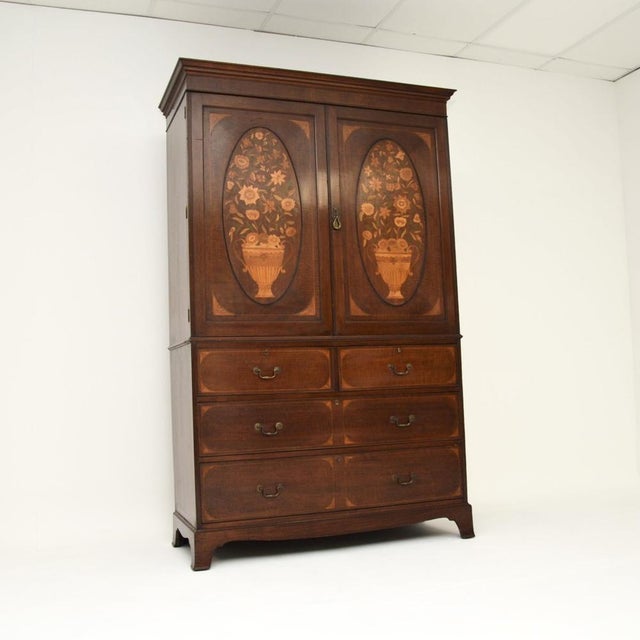 Antique Edwardian Linen Press from Maple and Co., 1890s For Sale - Image 4 of 13