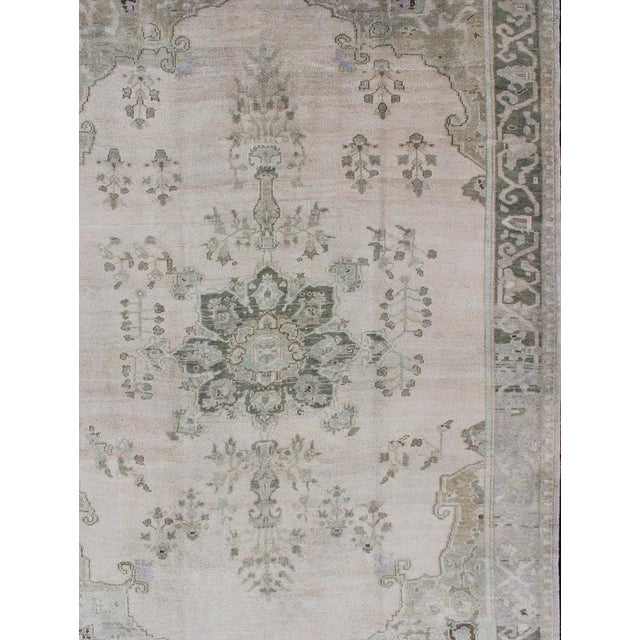 Floral Medallion Turkish Oushak Rug in Green/Gray, Blush, Charcoal, and Silver 5' X 7'2 For Sale - Image 10 of 11