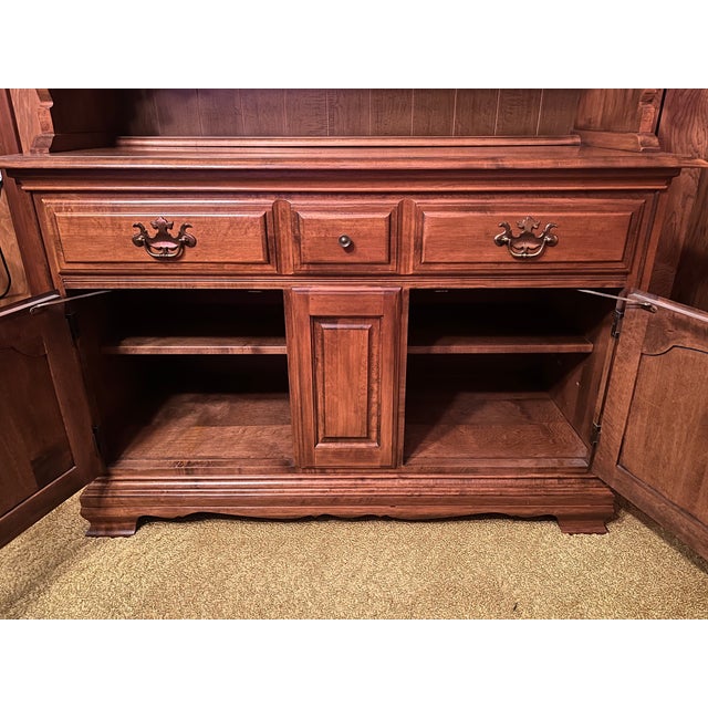 Brown Vintage 1972 Heywood-Wakefield “Old Colony” Solid Rock Maple Buffet / Hutch For Sale - Image 8 of 10