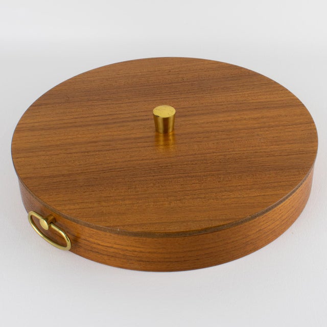 Mid-Century Modern Scandinavian Teak Serving Tray Box, circa 1960 For Sale - Image 11 of 14