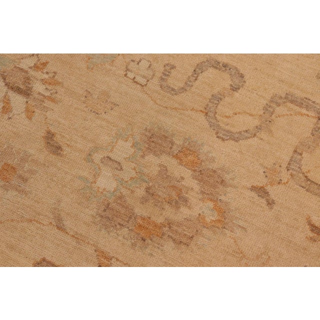 1990s Classic Ziegler Tan Brown Hand-Knotted Wool Rug - 9'11'' X 13'8'' For Sale In New York - Image 6 of 8