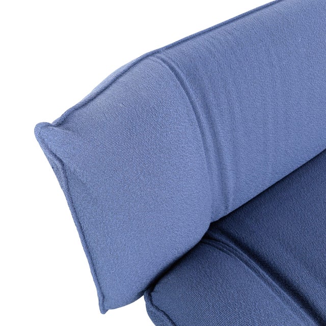 Blue Tango Sofa in Blue Fabric from Leolux For Sale - Image 8 of 10