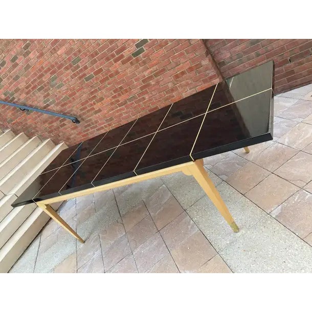 Tommi Parzinger Parzinger Mid-Century Modern Laquered Mahogany & Maple Dining Table For Sale - Image 4 of 12