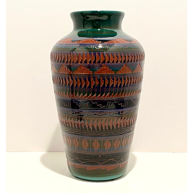 Ceramic Monumental Southwestern Studio Art Pottery Vase Signed W. Johnson “Navajo” – Carved Bear Motif For Sale - Image 7 of 10