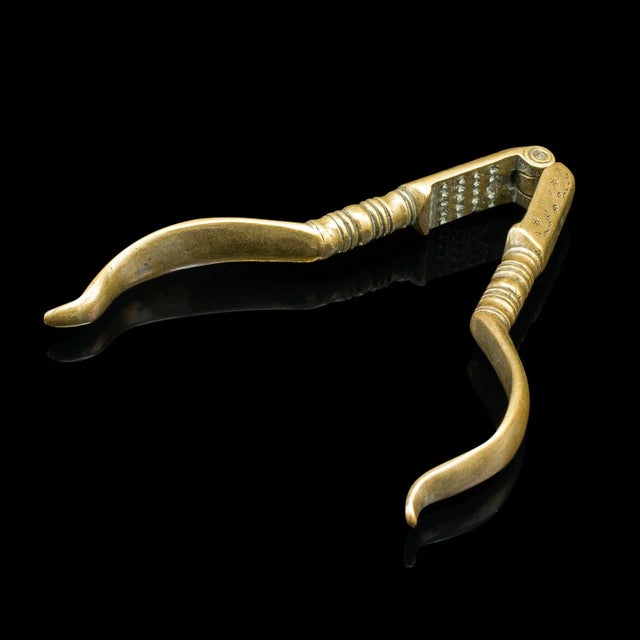 1800's Small Pair of Antique English Brass Pistachio Nutcrackers For Sale - Image 4 of 10