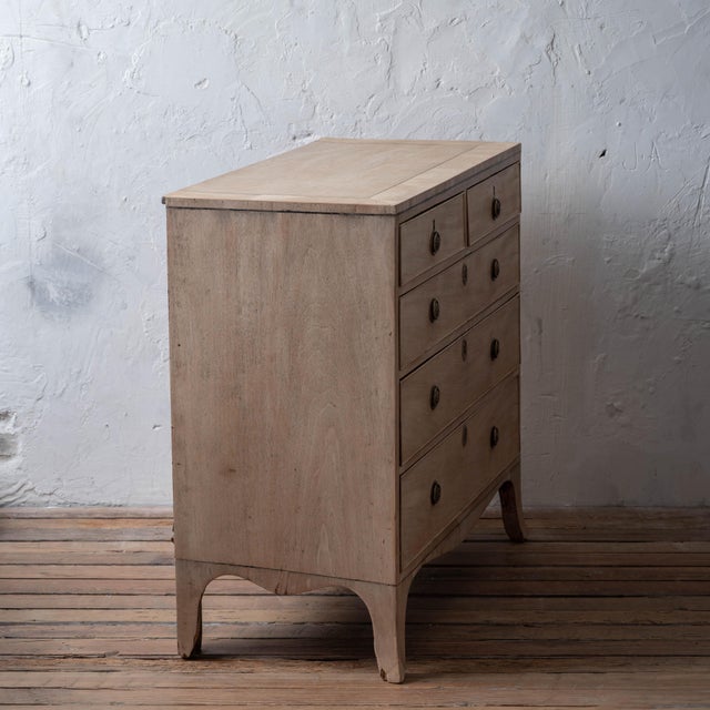 George III Mahogany Chest of Drawers, c.1810 For Sale - Image 16 of 18