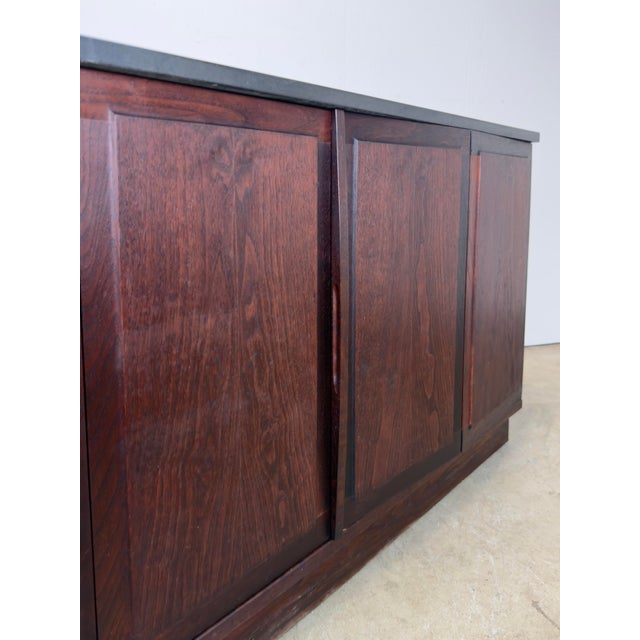 Auburn Mid-Century Modern Walnut and Slate Cabinet Designed by Jack Cartwright for Founders Furniture. For Sale - Image 8 of 12