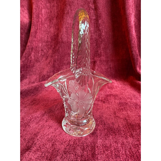 Transparent Pair of Duncan and Miller Vintage Glass Flower Baskets For Sale - Image 8 of 10