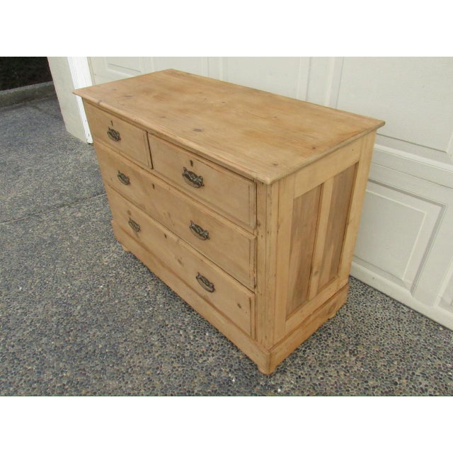 English 19th Century English Pine Dresser For Sale - Image 3 of 18