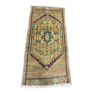 Turkish Yastik Rug 1'4" x 2'10" For Sale