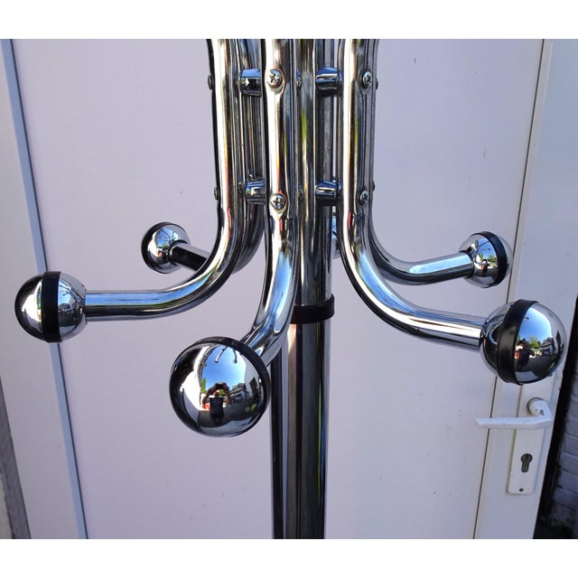 1970s Space Age Chromed Sputnik Hall Coat Rack, 1970s For Sale - Image 5 of 8