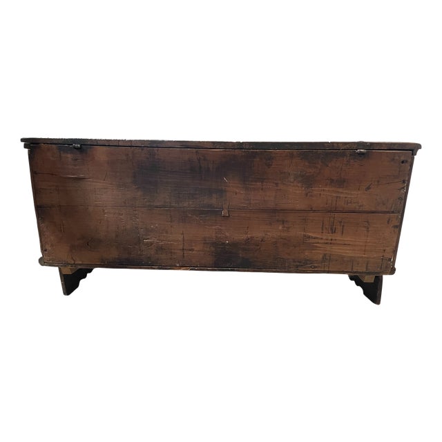Italian Chest in Walnut Wood For Sale