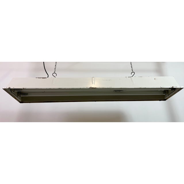 Vintage Industrial Hanging Tube Light from Famor, 1970s For Sale - Image 6 of 18