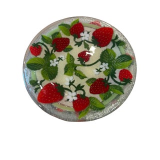 Signed Peggy Karr Fused Glass Strawberry Motif Accent Plates - Set of 4 For Sale