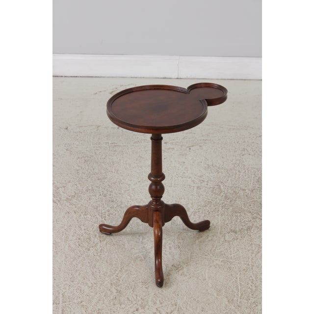 Age: Approx: 25 Years Old Details: 18 C. Design Traditional Style Colonial Williamsburg Collection Un-Marked As To...