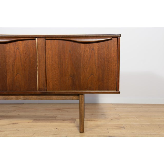 Mid-Century Modern English Teak Sideboard from Stonehill, 1960s For Sale - Image 13 of 18