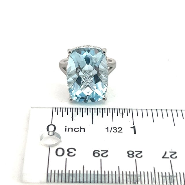 Metal Natural Solitaire Blue Topaz Ring 6.5 14k W Gold 19.58 Cts Certified For Sale - Image 7 of 18