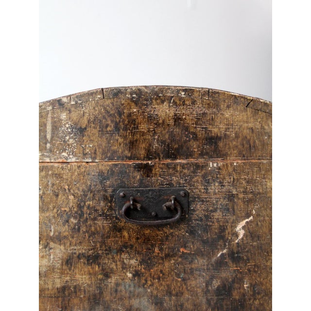 Late 19th Century 1800s Scandinavian Dome Top Trunk For Sale - Image 5 of 12
