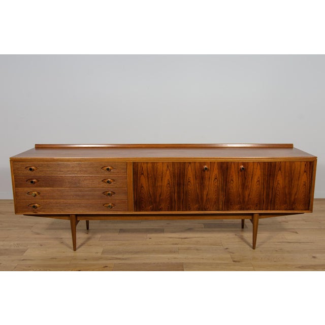 Robert Heritage Mid-Century Rosewood Sideboard by Robert Heritage for Archie Shine, United Kingdom, 1950s For Sale - Image 4 of 18
