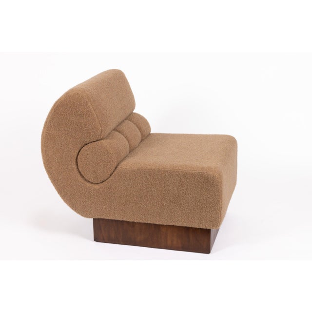 Italian Lounge Chair in Walnut and Cashmere Bouclé from Schumacher, 1970 For Sale - Image 11 of 16
