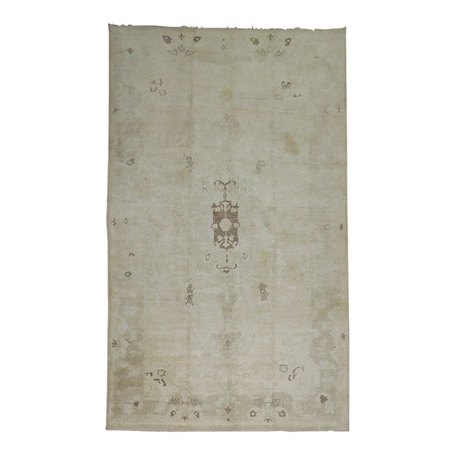 Vintage Neutral Turkish Oushak Rug; - 5'1" x 8'8" For Sale