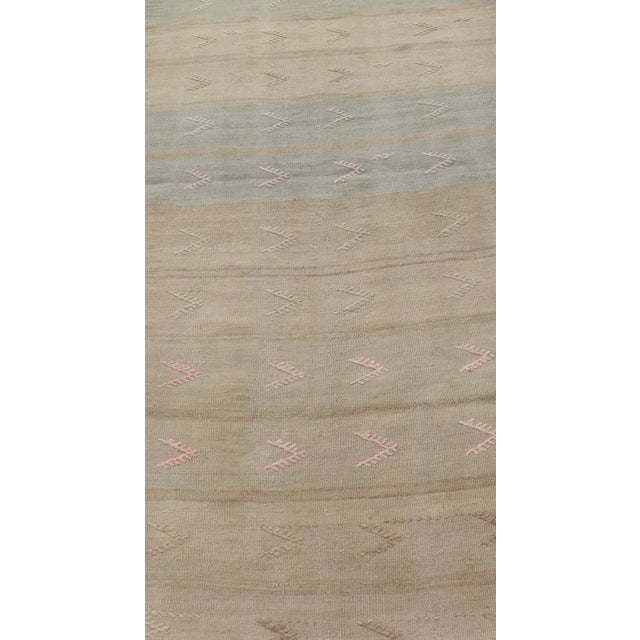 Mid 20th Century Vintage Kilim Runner With Stripes and Geometric Tribal Motifs in Light Tones For Sale In Atlanta - Image 6 of 12