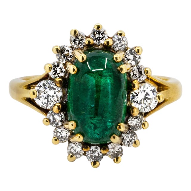 Late 20th Century 18k Emerald Ring, Size 5 For Sale
