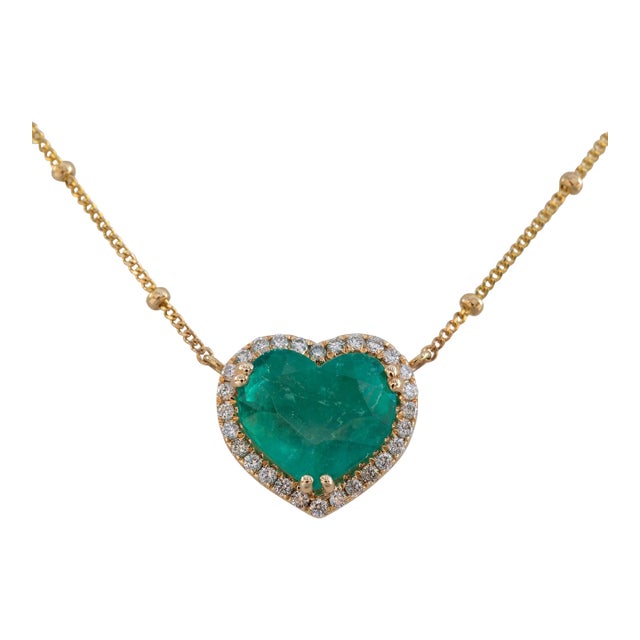 2.9Ct Gia Certified Colombian Emerald Heart Pendant With Diamonds Halo, 14k Gold For Sale