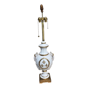 Flour De Lis Marboro Lamp