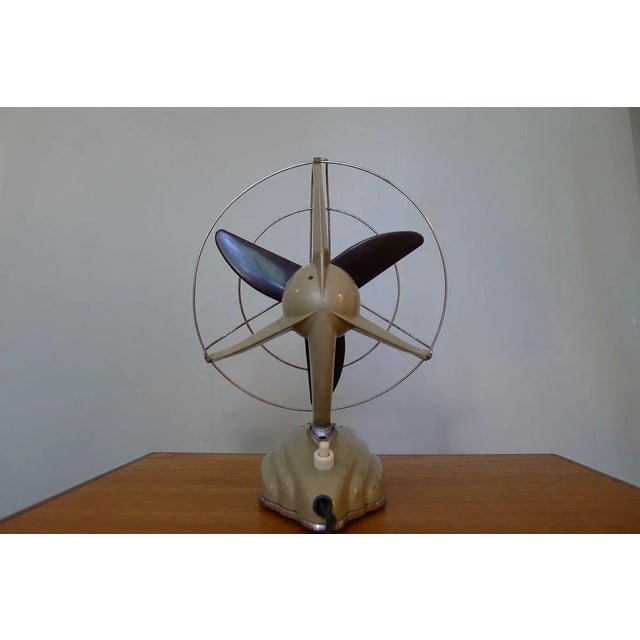 Streamline Sand Colored Model Libelle Fan from from Schoeller & Co., 1950s For Sale - Image 10 of 18